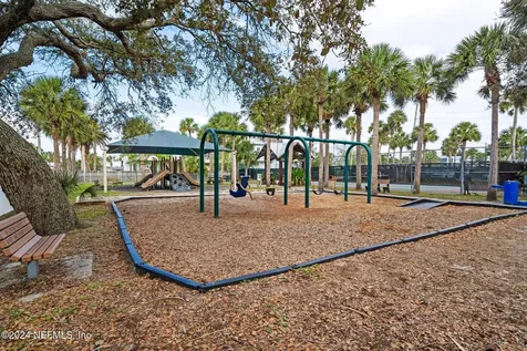 307 4th Street Atlantic Beach FL 32233