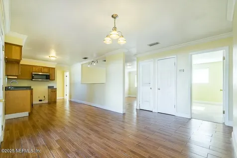 5223 Chivalry Drive Jacksonville FL 32208