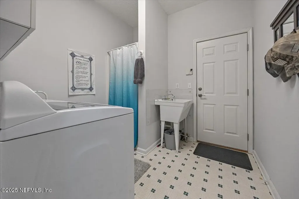 7881 Heather Lake Court E Jacksonville FL 32256