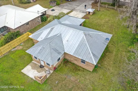401 Pomont Avenue St. Augustine FL 32084