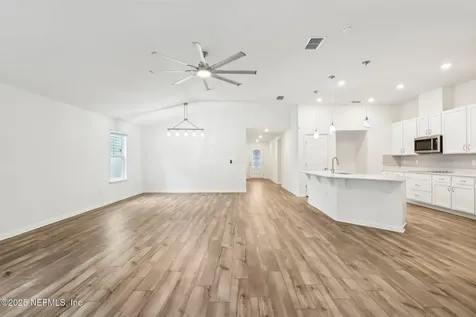 6425 Timber Cove Court Jacksonville FL 32218