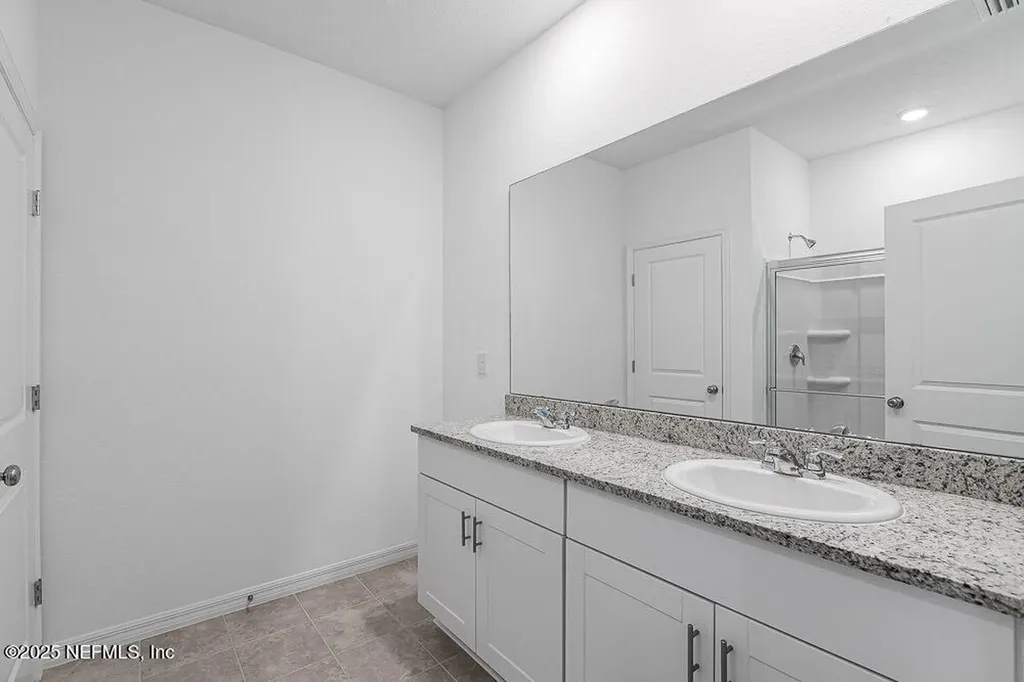 8112 Archibald Terrace Jacksonville FL 32219