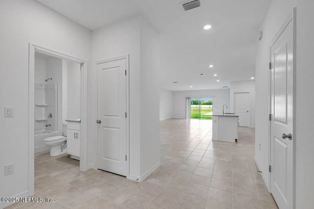 8112 Archibald Terrace Jacksonville FL 32219