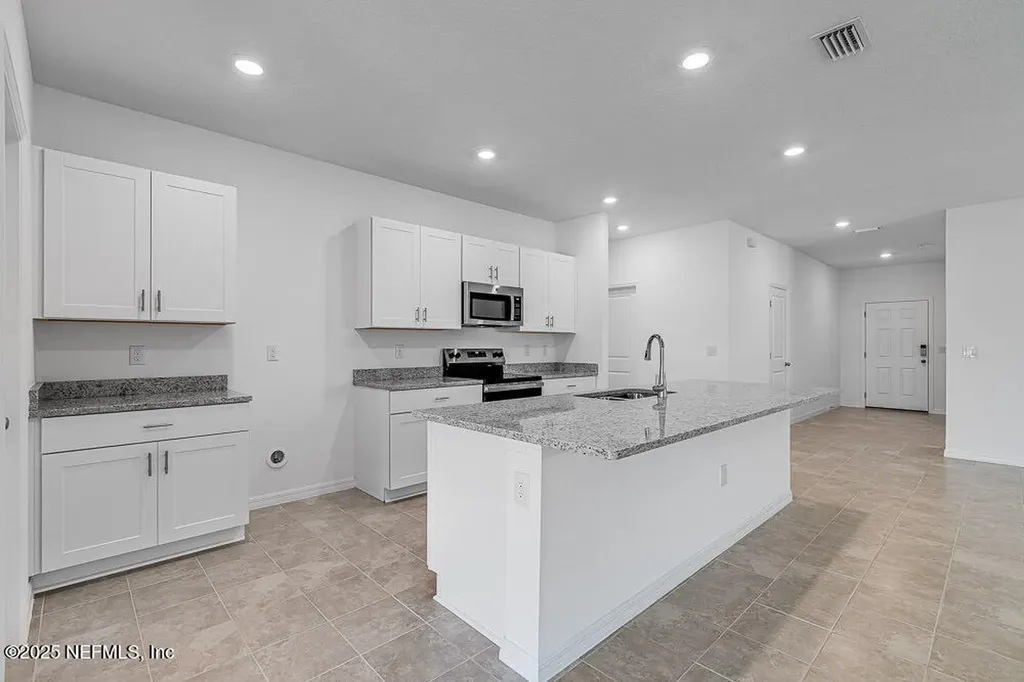 8112 Archibald Terrace Jacksonville FL 32219