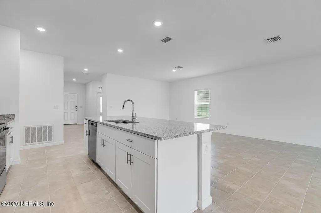 8112 Archibald Terrace Jacksonville FL 32219
