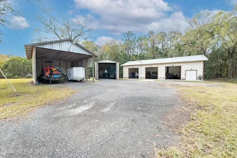 1110 Carter Road Lawtey FL 32058