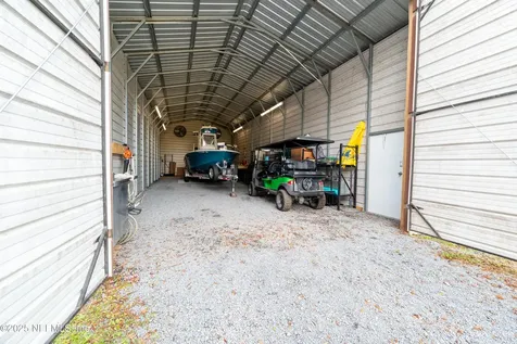 1110 Carter Road Lawtey FL 32058
