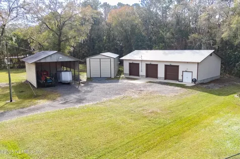 1110 Carter Road Lawtey FL 32058