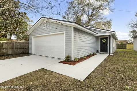 8516 Cocoa Avenue Jacksonville FL 32211