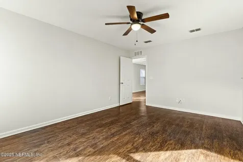8516 Cocoa Avenue Jacksonville FL 32211