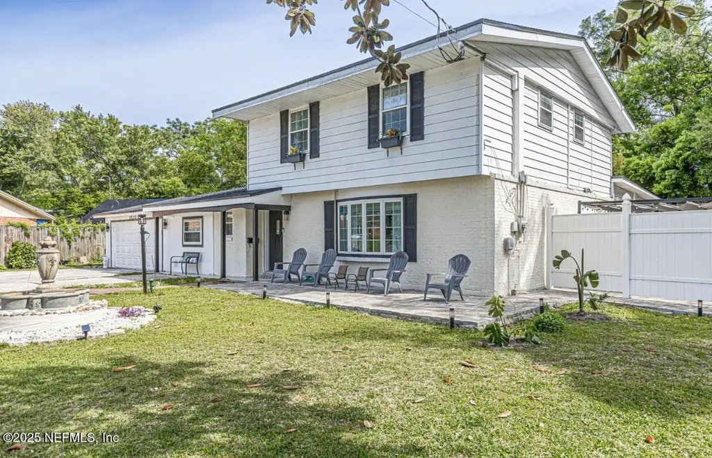 5825 Buckley Court Jacksonville FL 32244