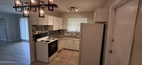 1728 Le Bois Drive Jacksonville FL 32221