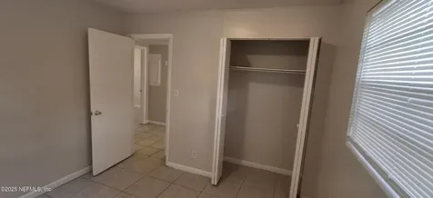 1728 Le Bois Drive Jacksonville FL 32221