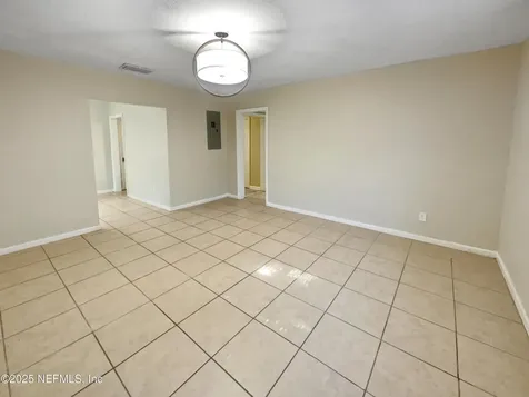 7437 Laura Street N Jacksonville FL 32208