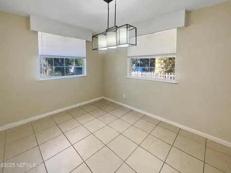 7437 Laura Street N Jacksonville FL 32208