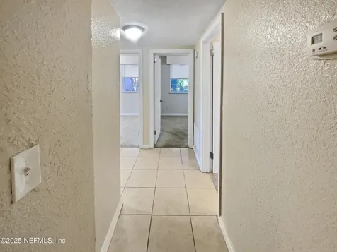 7437 Laura Street N Jacksonville FL 32208