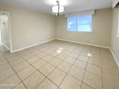 7437 Laura Street N Jacksonville FL 32208