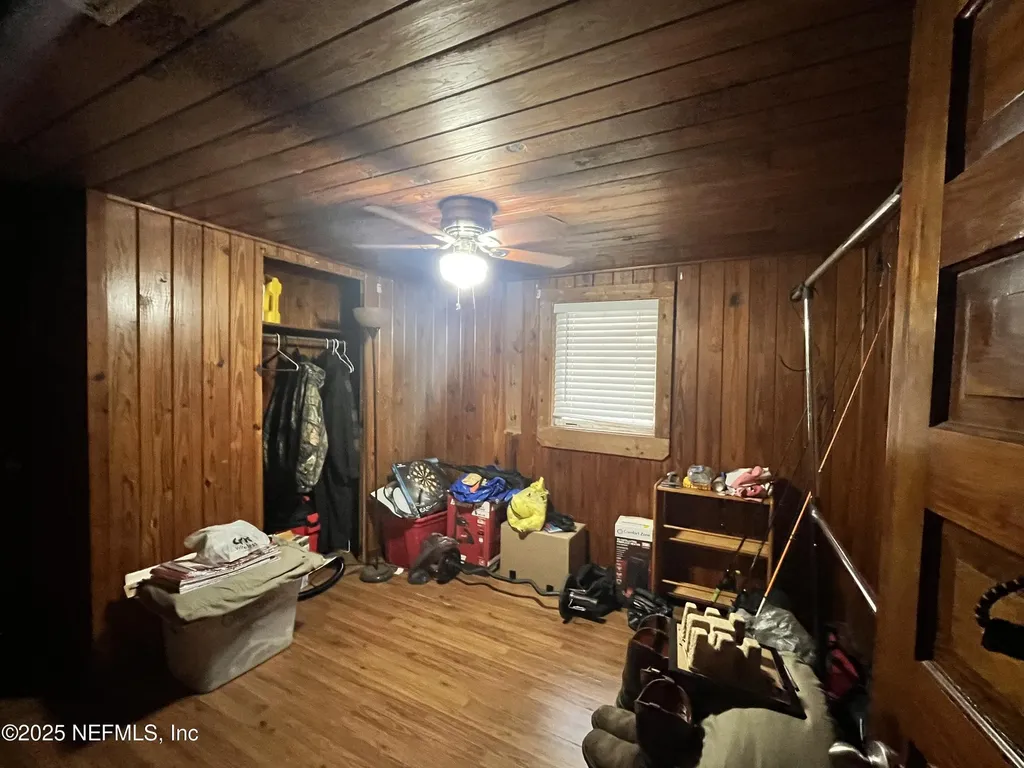 10507 Prospect Avenue Hampton FL 32044