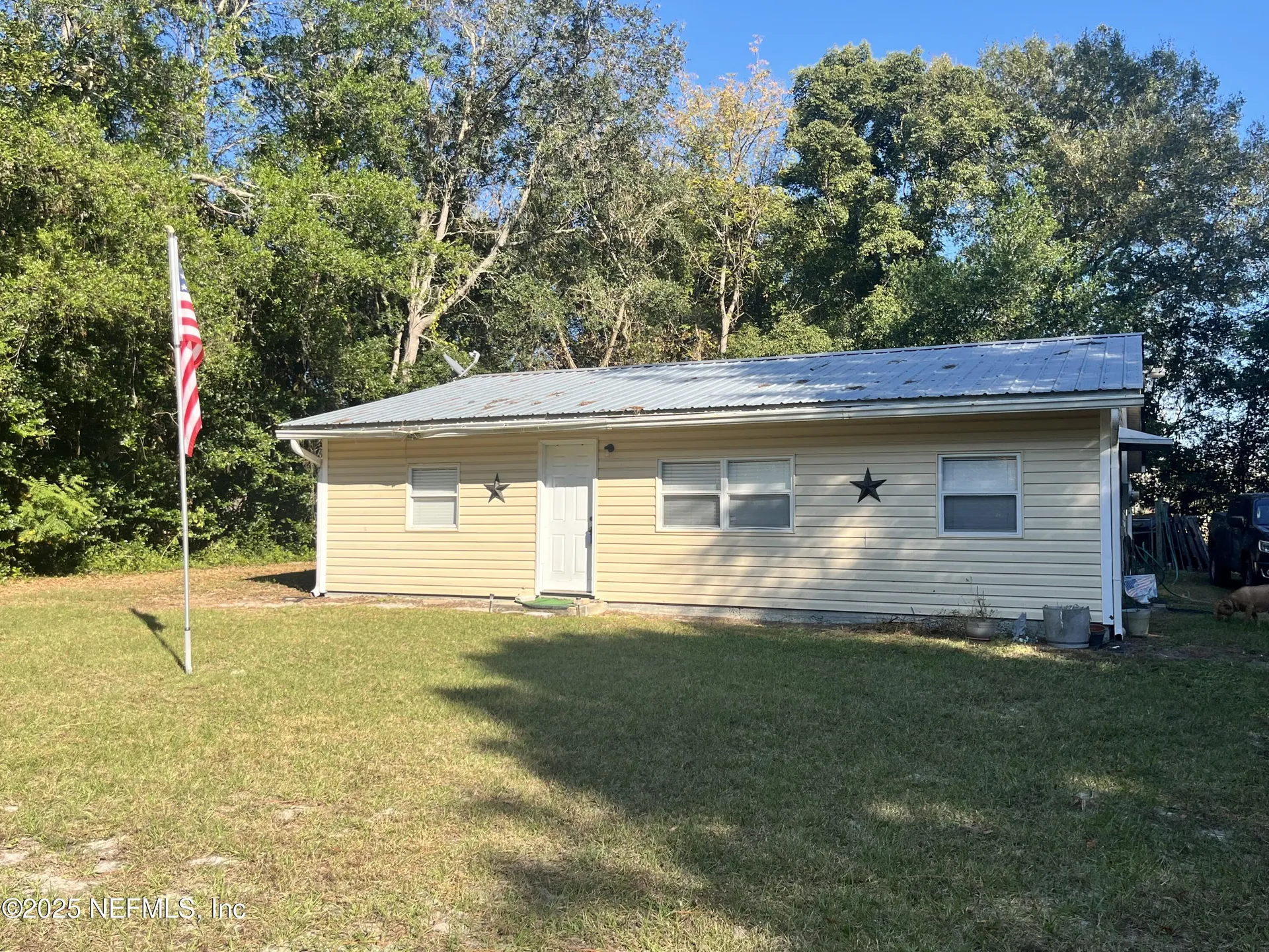 10507 Prospect Avenue Hampton FL 32044