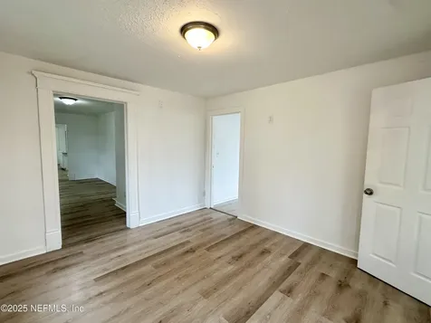 2184 W 45th Street Jacksonville FL 32209
