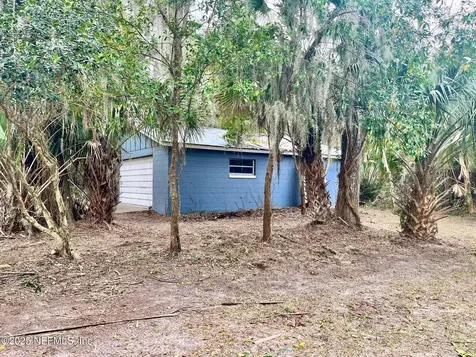 204 Holden Road Palatka FL 32177