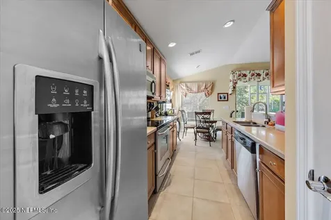 9126 Honeybee Lane Jacksonville FL 32256