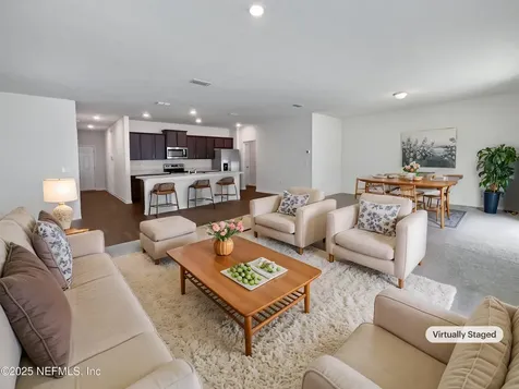5823 Calvary Drive Jacksonville FL 32244