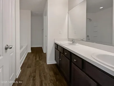5823 Calvary Drive Jacksonville FL 32244