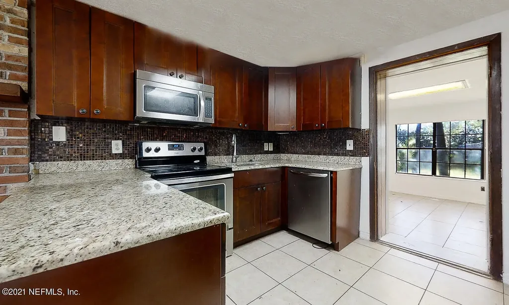 8581 Ruckman Avenue Jacksonville FL 32221