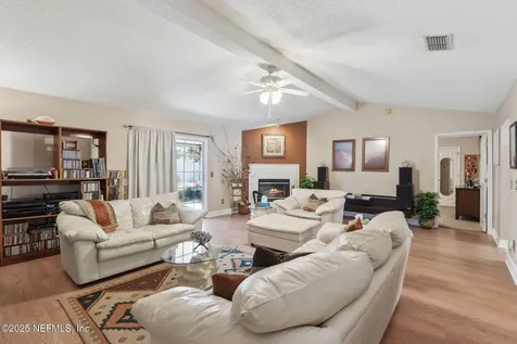 12640 Farmington Court Jacksonville FL 32246