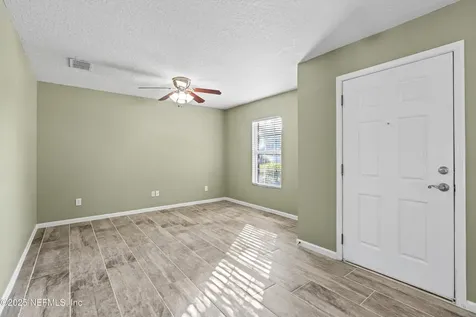 135 Marisco Way Jacksonville FL 32220