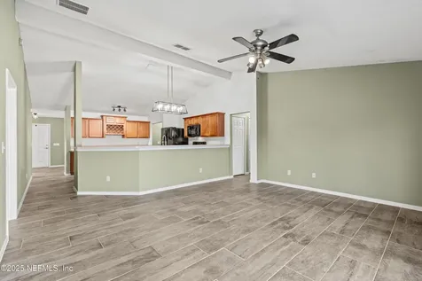 135 Marisco Way Jacksonville FL 32220