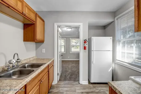 7881 Paul Revere Drive Jacksonville FL 32208