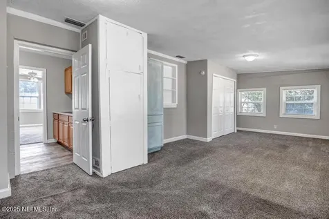 7881 Paul Revere Drive Jacksonville FL 32208
