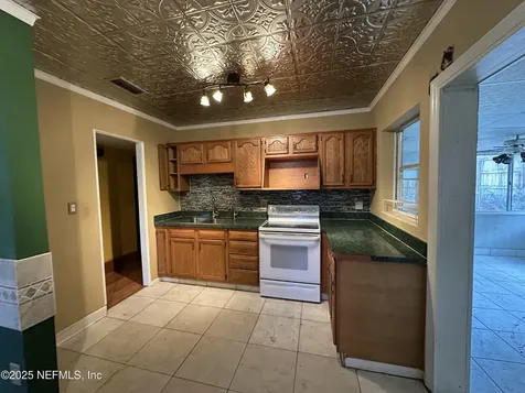 4446 Shirley Avenue Jacksonville FL 32210