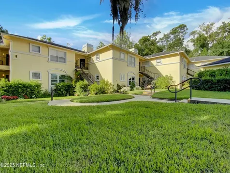 1800 The Greens Way Jacksonville Beach FL 32250