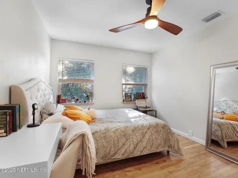 234 River Hills Drive Jacksonville FL 32216