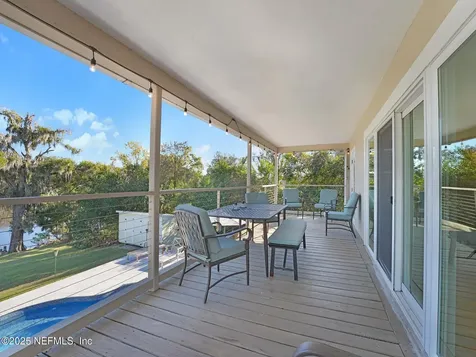 234 River Hills Drive Jacksonville FL 32216