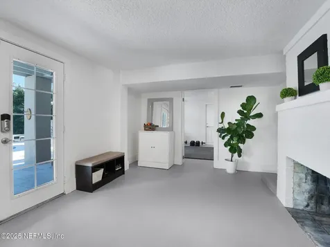 234 River Hills Drive Jacksonville FL 32216