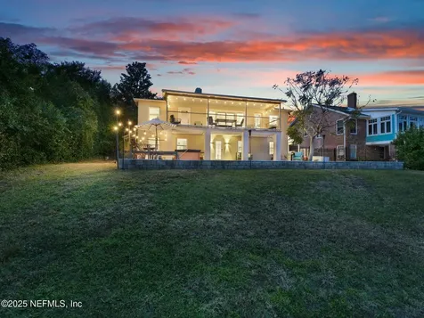 234 River Hills Drive Jacksonville FL 32216