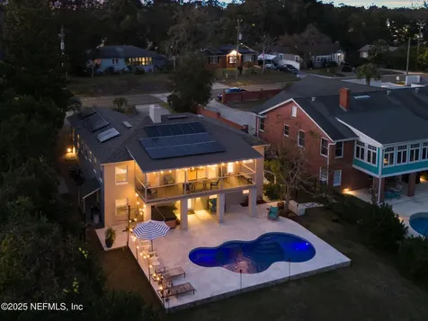 234 River Hills Drive Jacksonville FL 32216