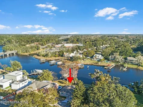 234 River Hills Drive Jacksonville FL 32216