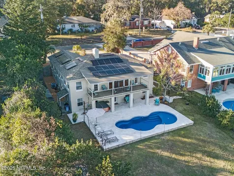 234 River Hills Drive Jacksonville FL 32216
