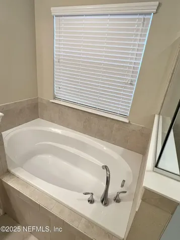 15804 Bainebridge Drive Jacksonville FL 32218