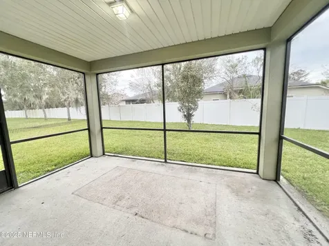 15804 Bainebridge Drive Jacksonville FL 32218