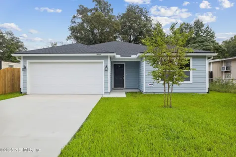8056 Noroad Jacksonville FL 32210