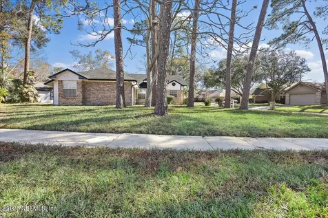 4625 Meadow Run Place Jacksonville FL 32217