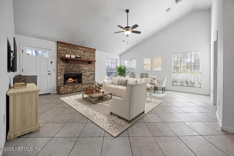 4625 Meadow Run Place Jacksonville FL 32217