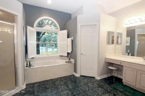 11367 Willesdon Drive S Jacksonville FL 32246