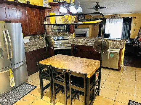 8930 Needlepoint Place Jacksonville FL 32244